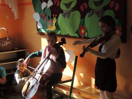  Grafika #5: Koncert na dwa smyczki grafika