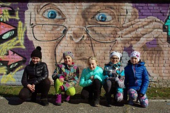  Grafika #2: Graffiti is the rhythm of the city grafika