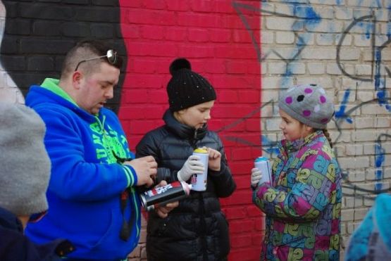  Grafika #5: Graffiti is the rhythm of the city grafika