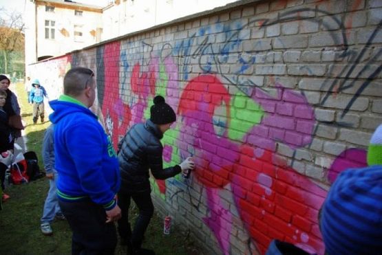  Grafika #12: Graffiti is the rhythm of the city grafika