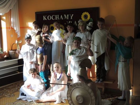  Grafika #2: Bogowie zstąpili z Olimpu… grafika