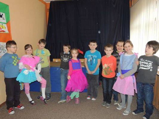  Grafika #12: Zapamiętaj sobie: 8 marca - Dzień Kobiet! grafika