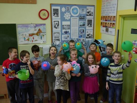  Grafika #13: Zwierzątka z kolorowych baloników grafika