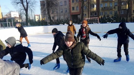  Grafika #36: WF ZIMĄ NA LODOWISKU grafika