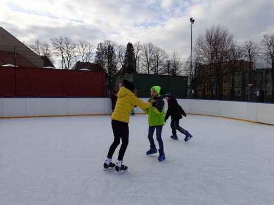  Grafika #7: Wyjście na lodowisko grafika