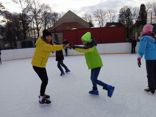  Grafika #8: Wyjście na lodowisko grafika