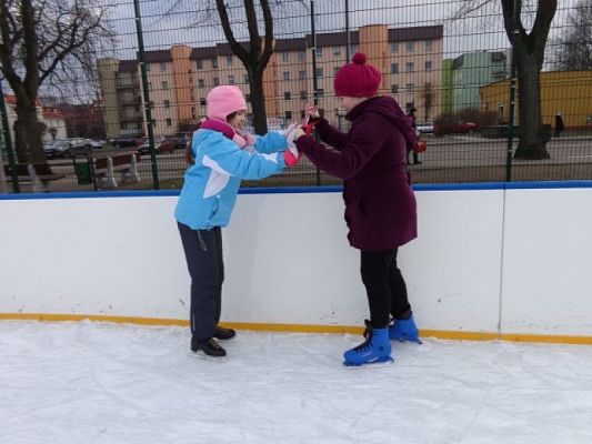  Grafika #9: Wyjście na lodowisko grafika