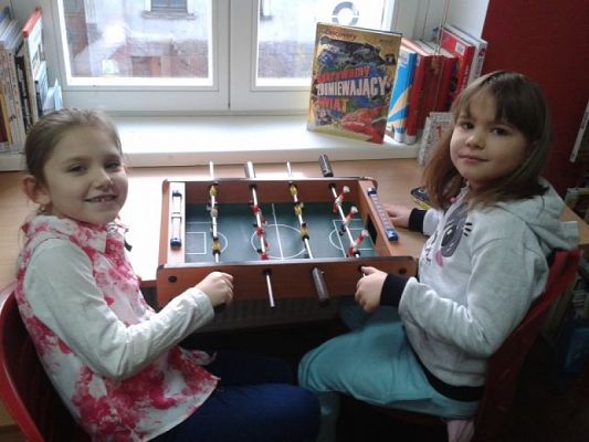  Grafika #3: Wyprawa w krainę wyobraźni grafika