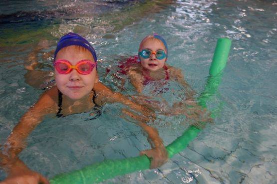  Grafika #12: ZAJĘCIA NA BASENIE KLAS I-III grafika