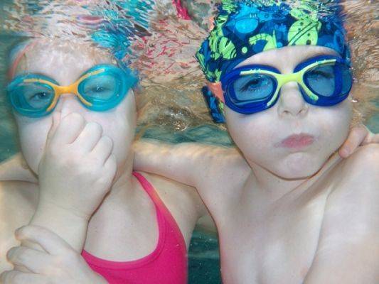  Grafika #18: ZAJĘCIA NA BASENIE KLAS I-III grafika