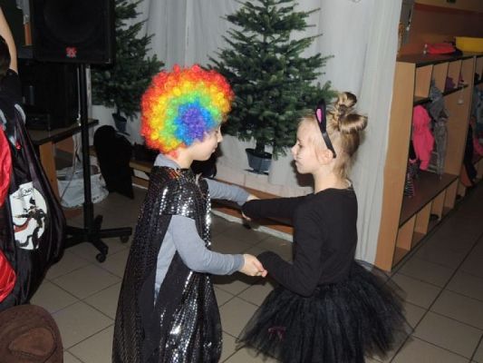  Grafika #4: Bal karnawałowy grafika