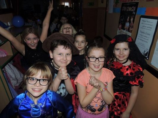  Grafika #8: Bal karnawałowy grafika