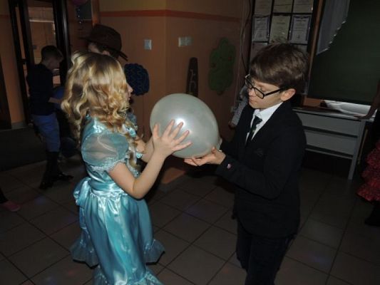  Grafika #11: Bal karnawałowy grafika