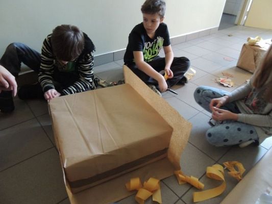  Grafika #5: Podziękowanie dla rodziców i uczniów SJSP w zorganizowaniu paczek dla potrzebujących rodzin grafika