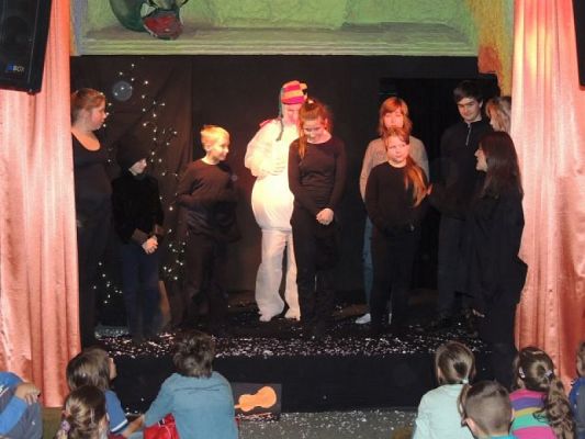  Grafika #2: Przedstawienie pt. Śnieżne show! grafika