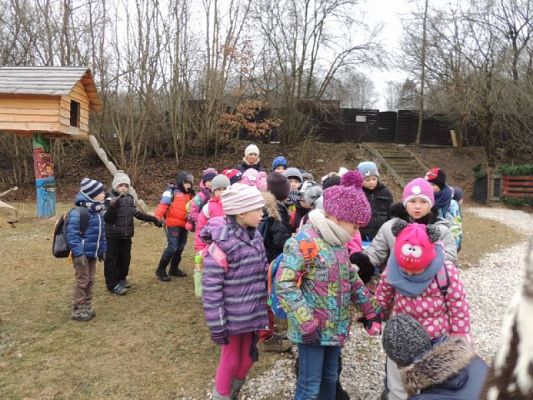  Grafika #0: Pierwszaki na Przystanku Świętego Mikołaja grafika