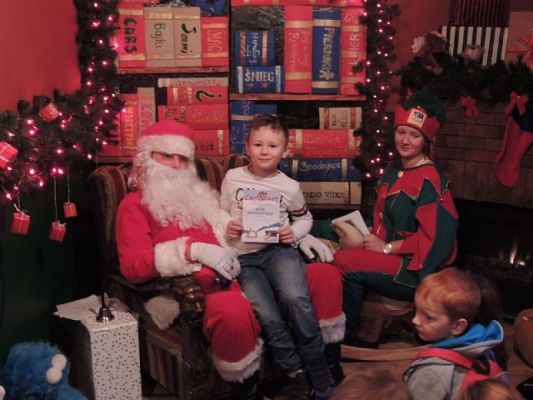  Grafika #9: Pierwszaki na Przystanku Świętego Mikołaja grafika