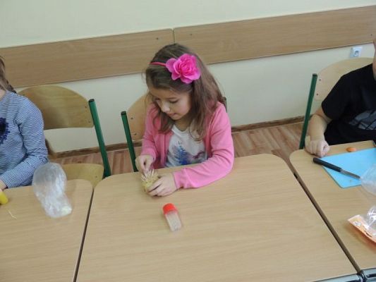 Grafika #4: Warzywne kukiełki grafika