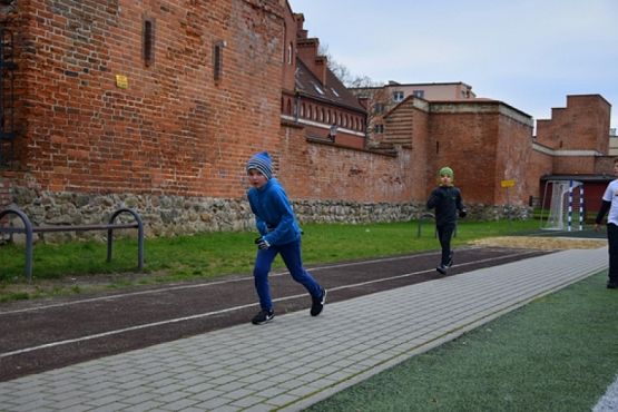  Grafika #6: ROZSTRZYGNIĘCIE SZKOLNYCH ELIMINACJI DO BIEGU MIKOŁAJKOWEGO grafika