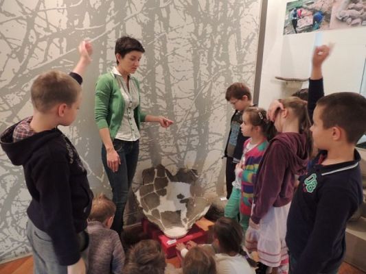  Grafika #3: Lekcja muzealna Archeolog – praca w terenie i gabinecie grafika