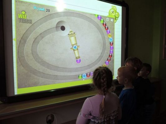  Grafika #0: Łamigłówki Mądrej Główki w klasie Ia grafika