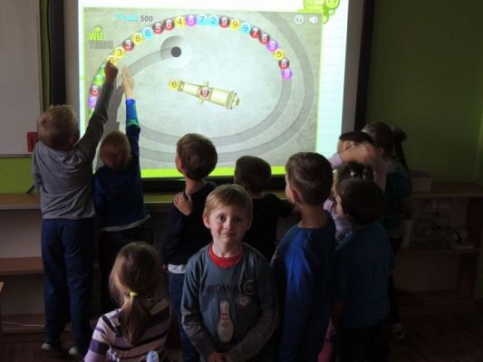  Grafika #1: Łamigłówki Mądrej Główki w klasie Ia grafika