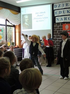  Grafika #3: Uroczysta Akademia z okazji Dnia Edukacji Narodowej grafika