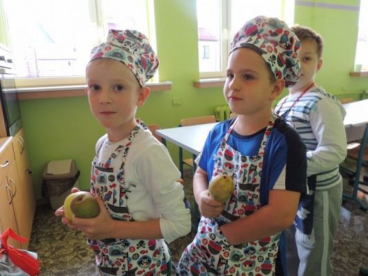  Grafika #2: Owocowy zawrót głowy grafika