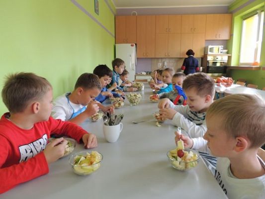  Grafika #8: Owocowy zawrót głowy grafika