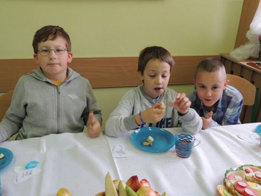  Grafika #2: Dzień Chłopaka grafika