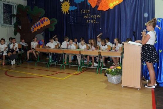 Grafika #4: Uroczyste zakończenie roku szkolnego 2015/2016 grafika