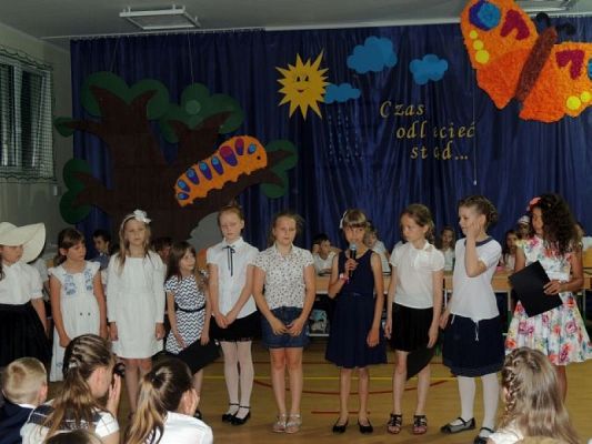 Grafika #8: Uroczyste zakończenie roku szkolnego 2015/2016 grafika