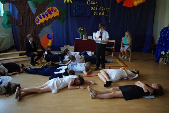 Grafika #7: UROCZYSTE ZAKOŃCZENIE KLAS VI grafika