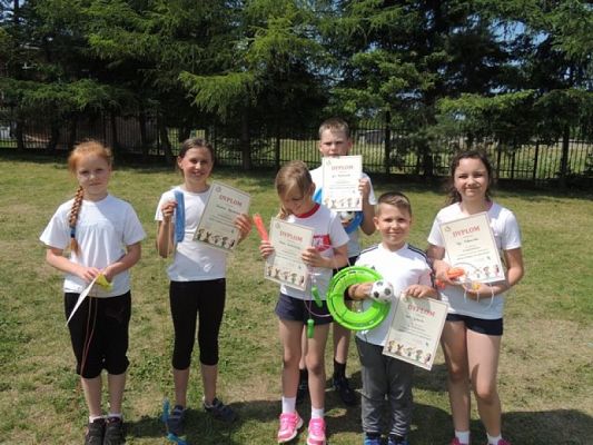  Grafika #2: Rozstrzygnięcie konkursu plastycznego MOJA RODZINA NA SPORTOWO grafika