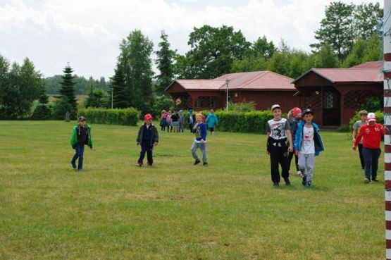 Grafika #16: Wyjazd klas I-III do Słajszewa grafika