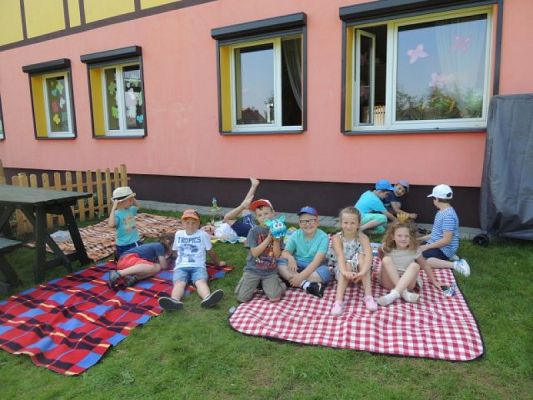 Grafika #8: Dzień Dziecka grafika