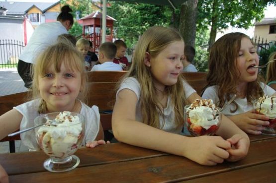 Grafika #17: Dzień Dziecka grafika