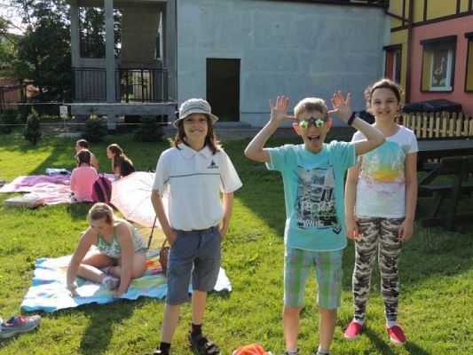 Grafika #19: Dzień Dziecka grafika