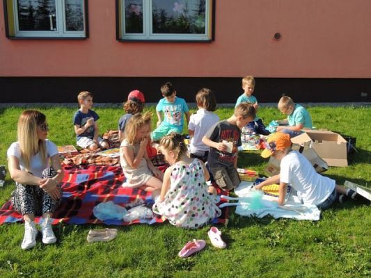 Grafika #21: Dzień Dziecka grafika