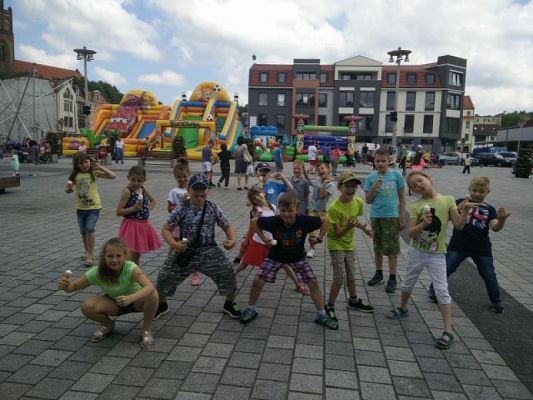 Grafika #23: Dzień Dziecka grafika