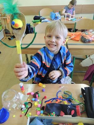 Grafika #0: Kolorowe pacynki grafika