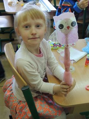 Grafika #5: Kolorowe pacynki grafika