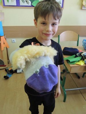 Grafika #9: Kolorowe pacynki grafika