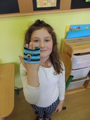 Grafika #11: Kolorowe pacynki grafika