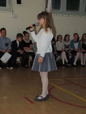  Grafika #0: Uroczysty apel z okazji rocznicy uchwalenia Konstytucji 3 Maja grafika