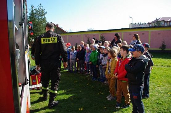  Grafika #0: Wizyta strażaków grafika