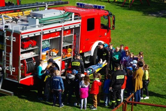  Grafika #3: Wizyta strażaków grafika