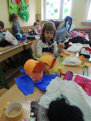  Grafika #4: Świat magicznych kapeluszy grafika