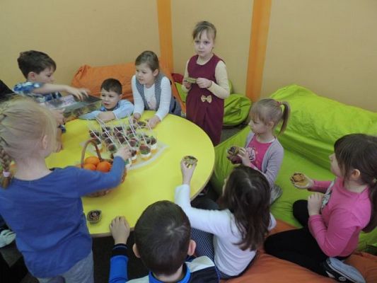  Grafika #0: Dzień Kobiet grafika