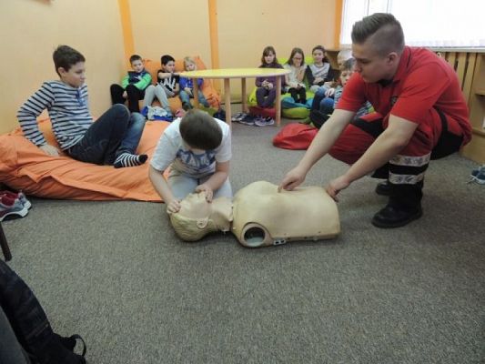  Grafika #5: Zajęcia z pierwszej pomocy grafika